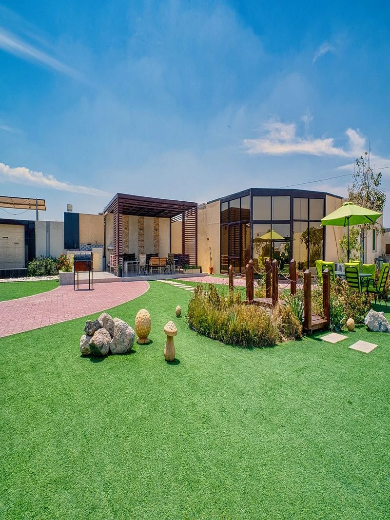 Outdoor Bike Ride & Huge Garden